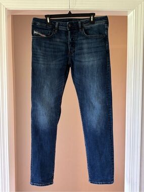 Men's Diesel Industry Slim Straight Jeans in Dark Blue Denim